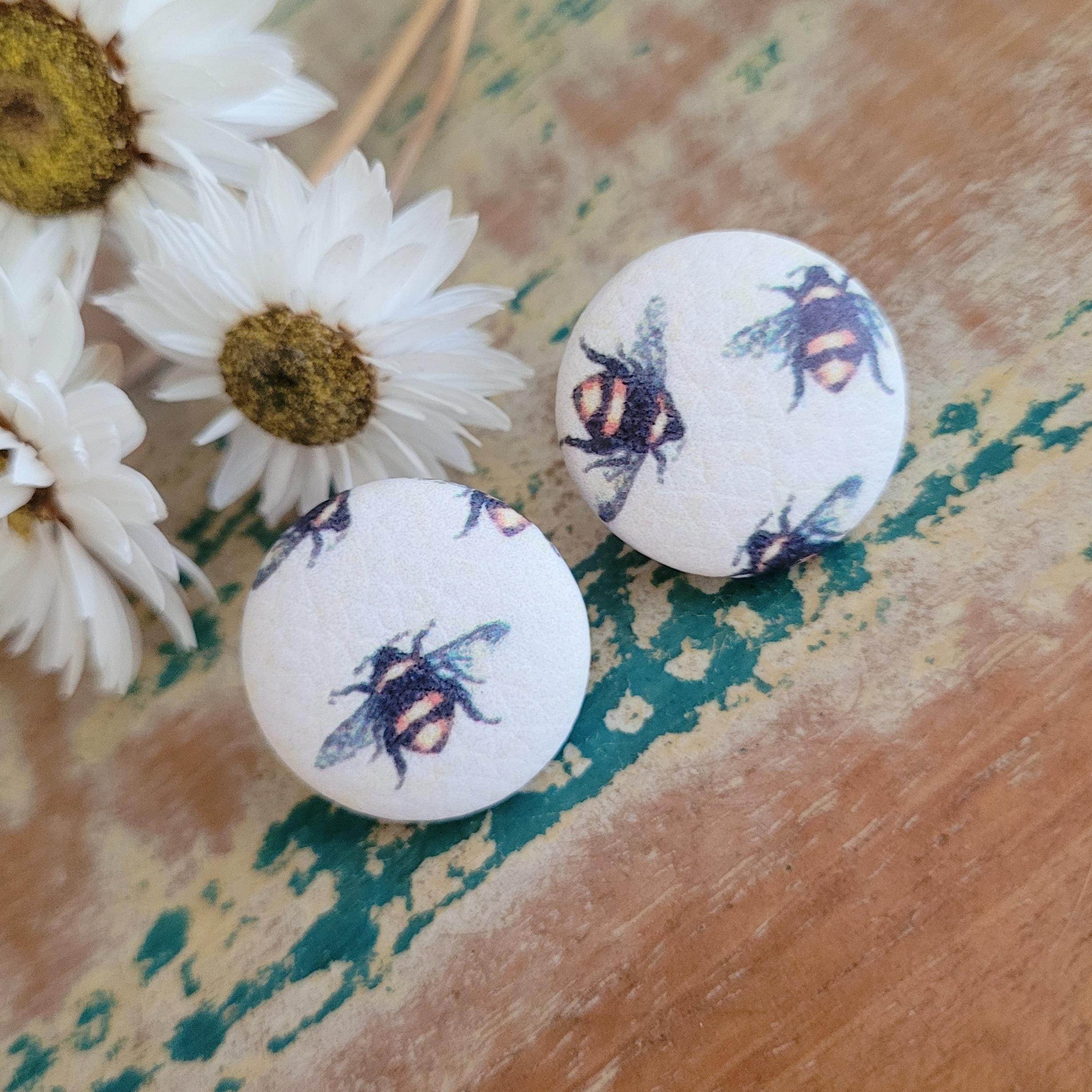 Bee Button Stud earrings
