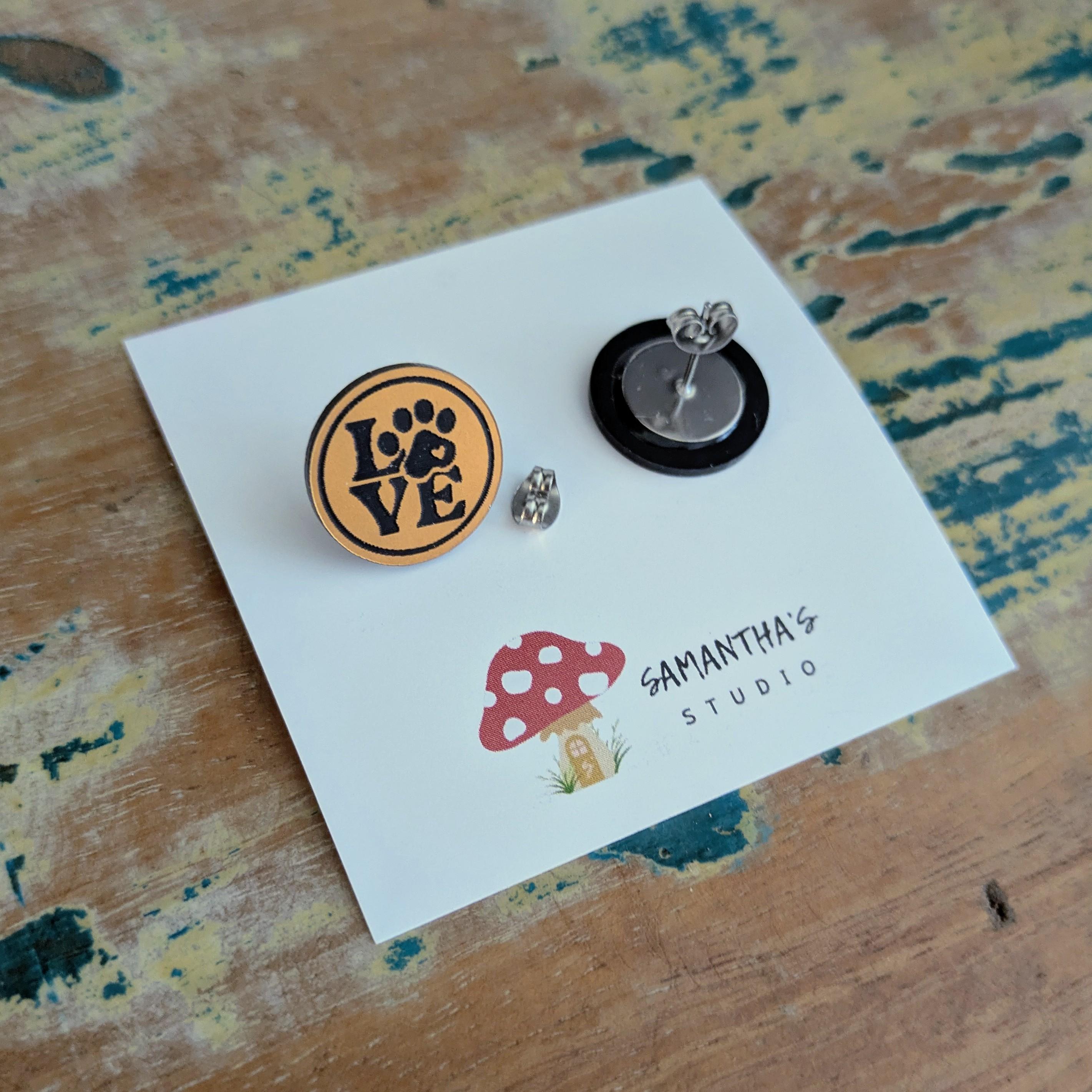 Dog Love Acrylic Stud earrings