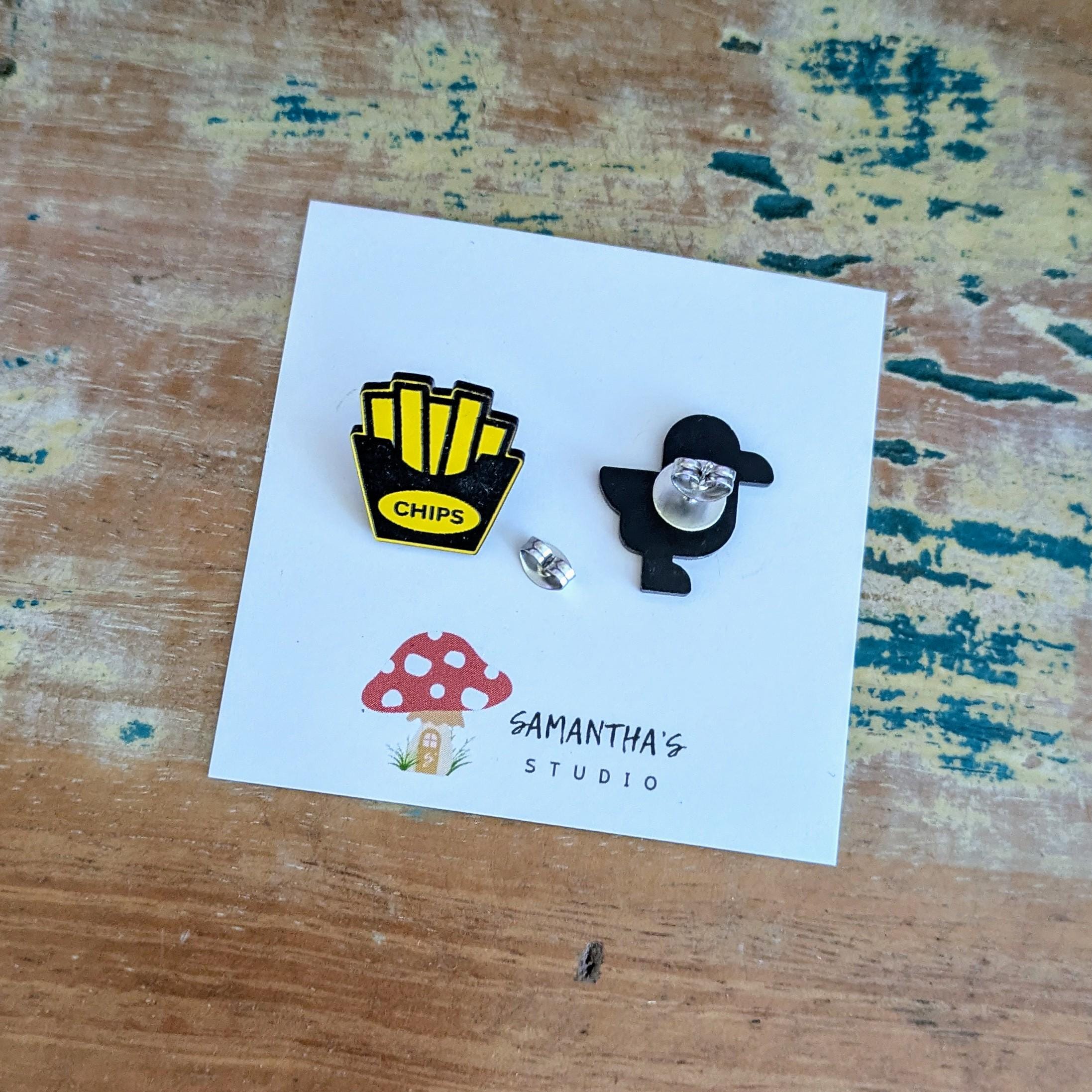 Seagull & Chippy stud Earrings