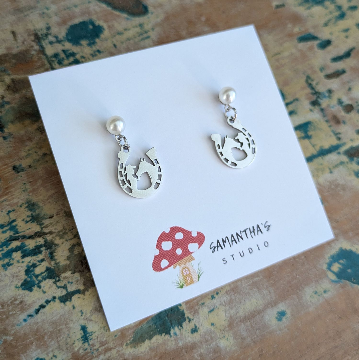 HORSE & ME STUD EARRINGS