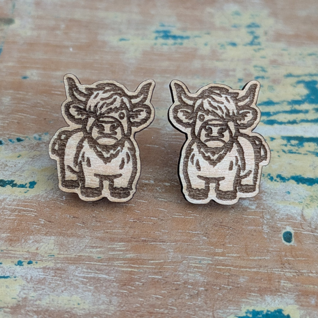 Highland Cow Stud earrings