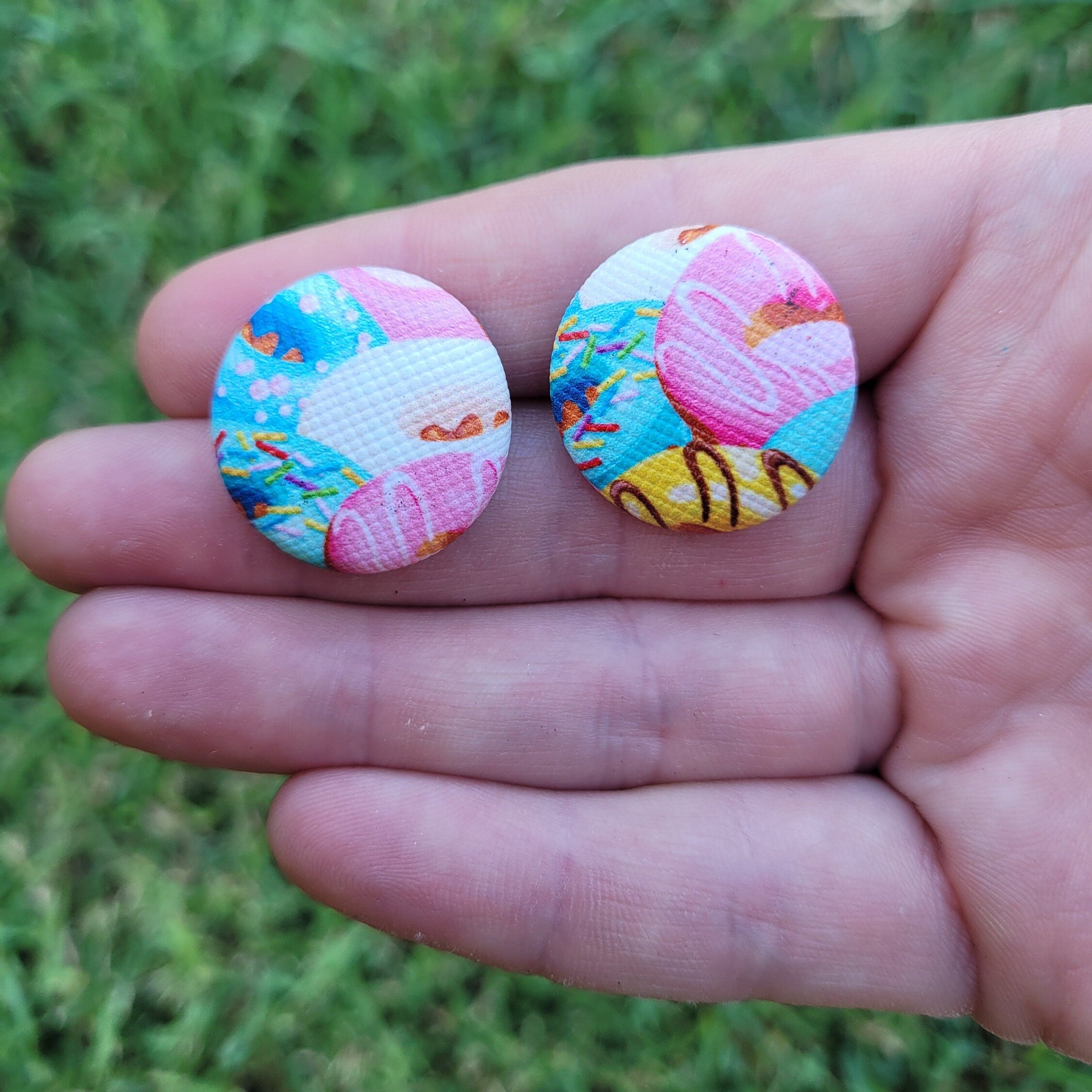 Doughnut / Donut button stud earrings
