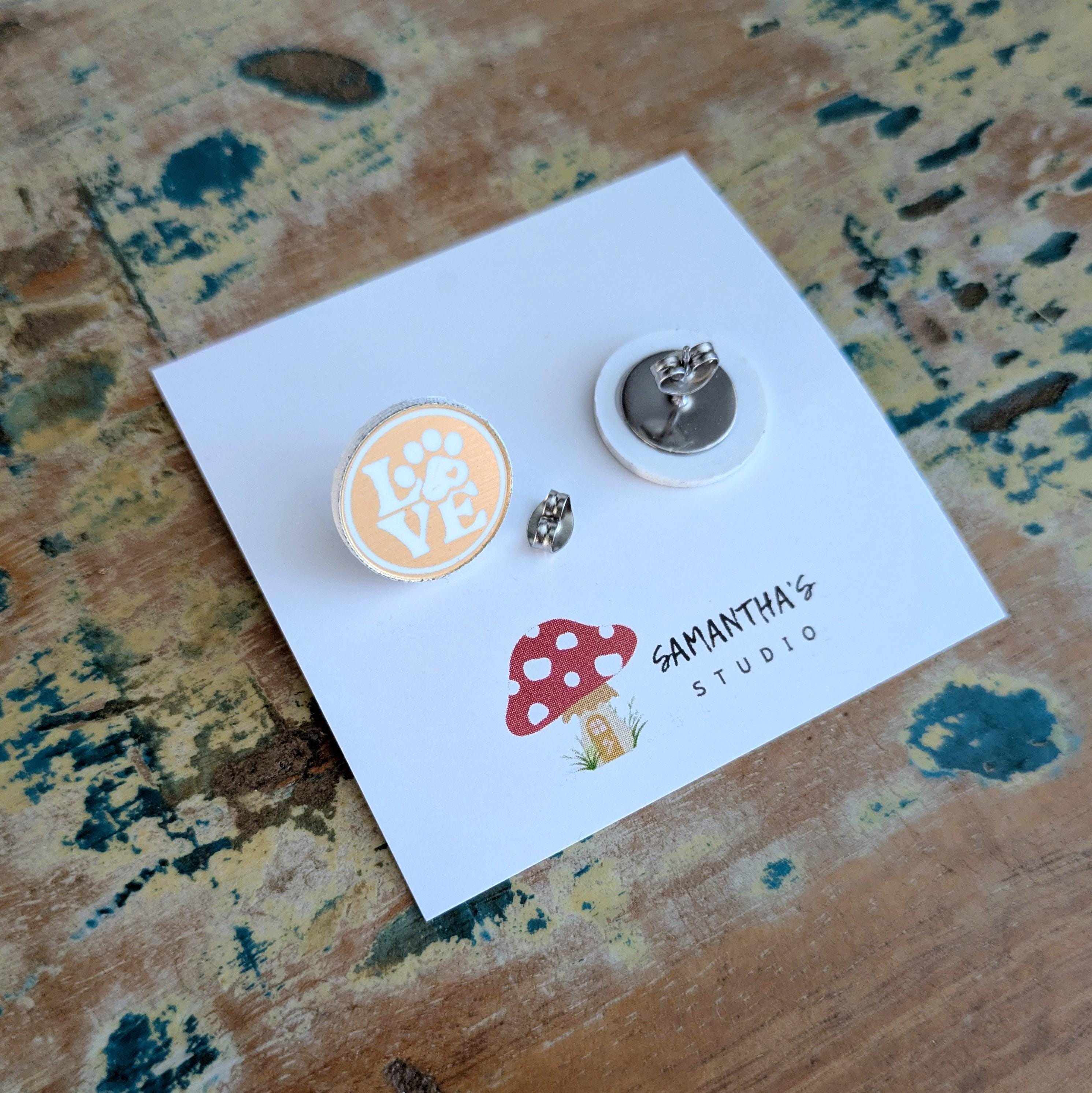 Dog Love Acrylic Stud earrings