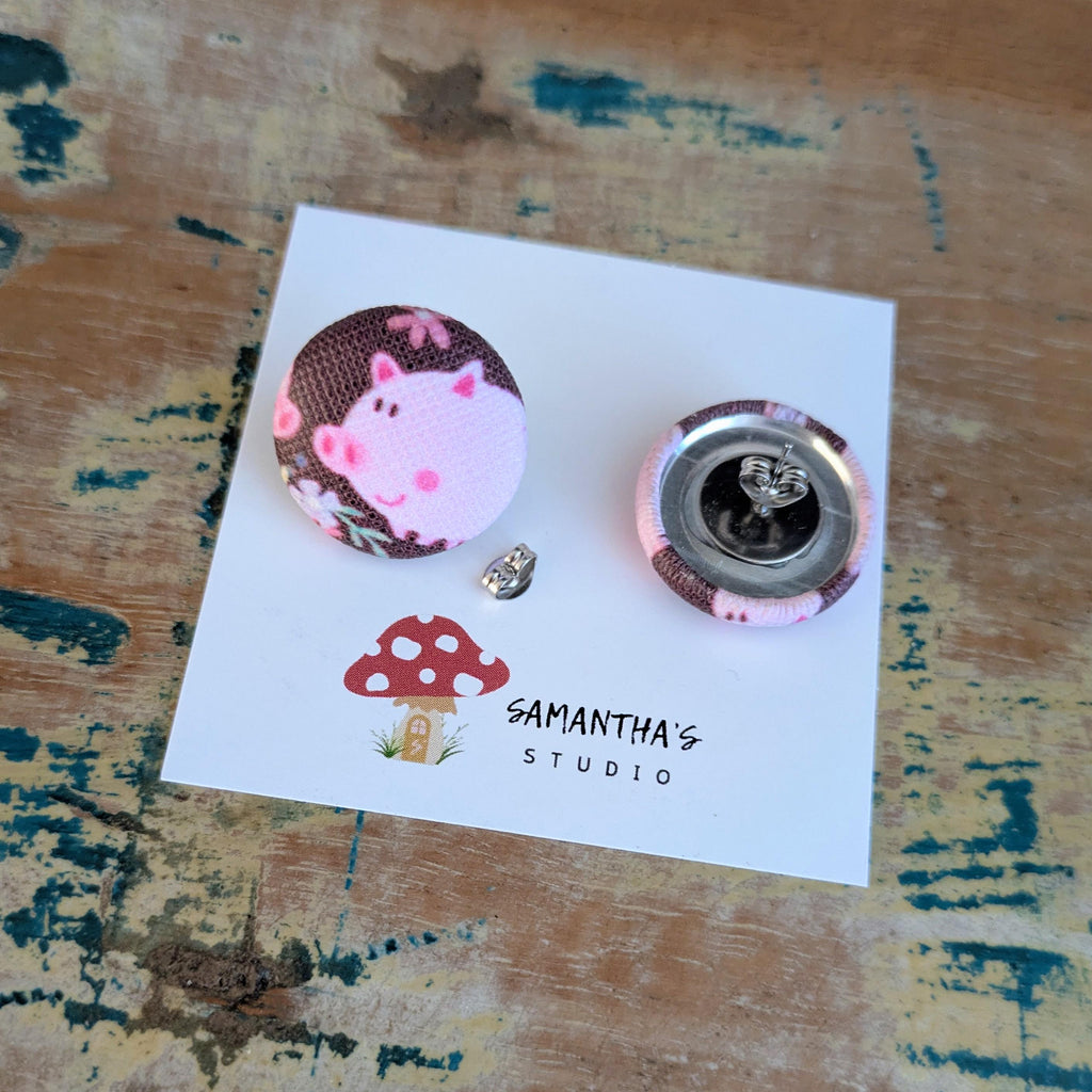 Piggy Button stud earrings