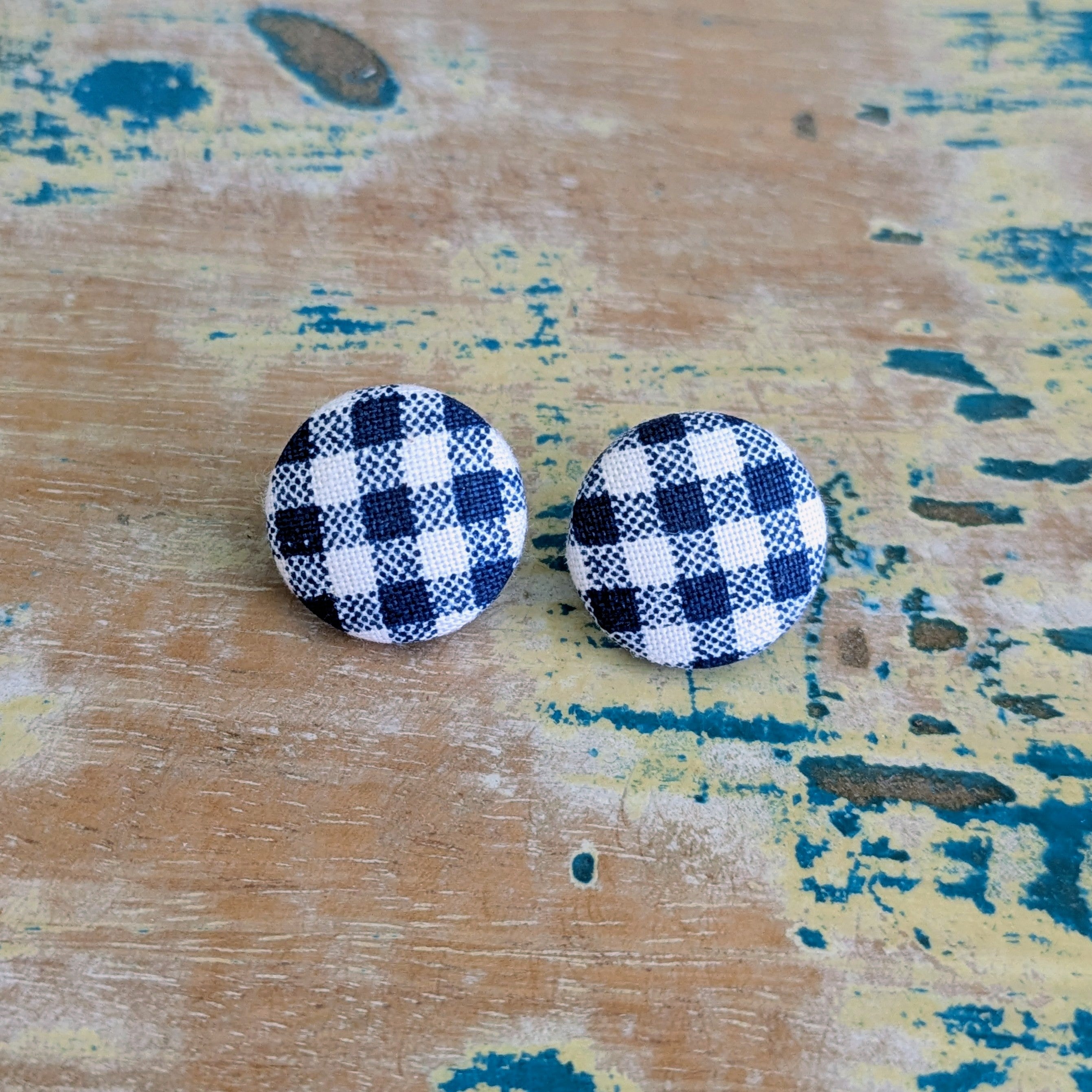 Gingham Button stud earrings