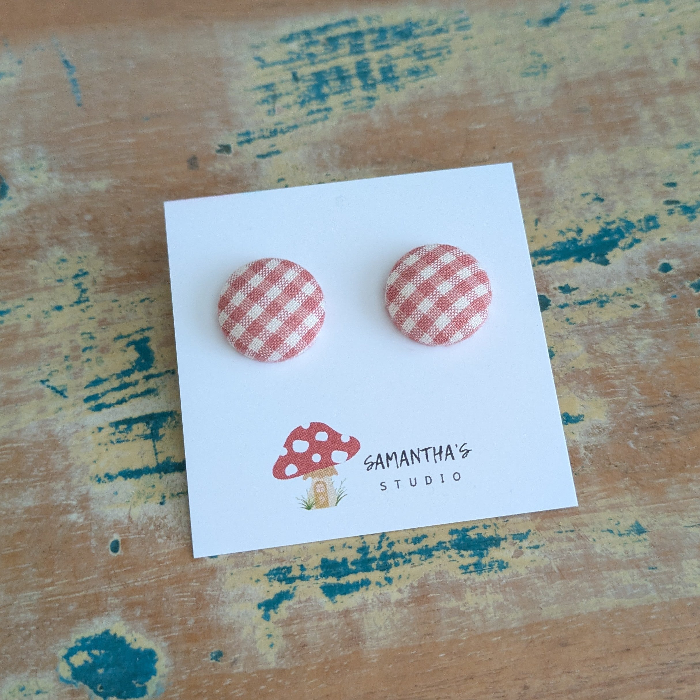 Gingham Button stud earrings