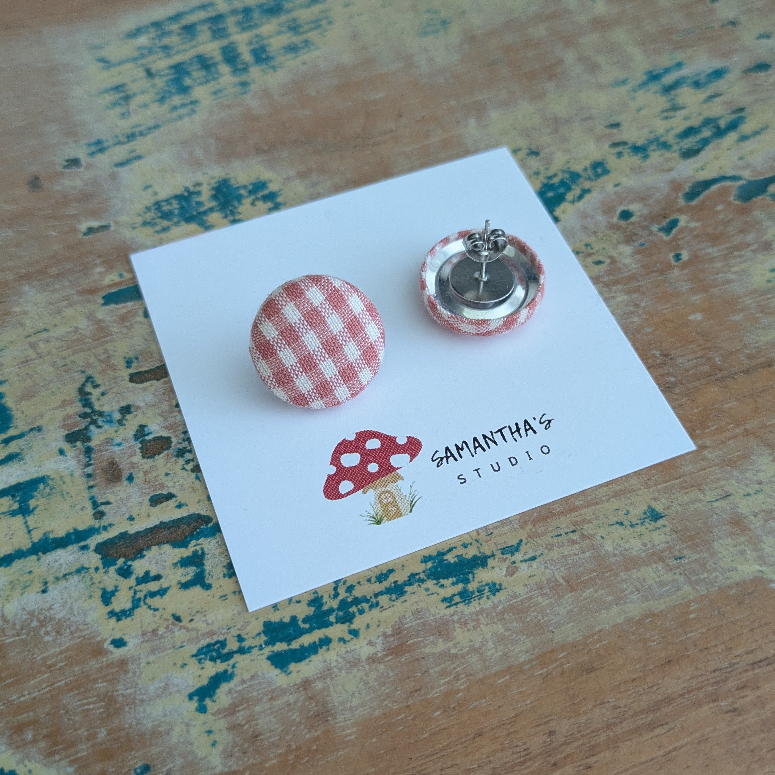 Gingham Button stud earrings