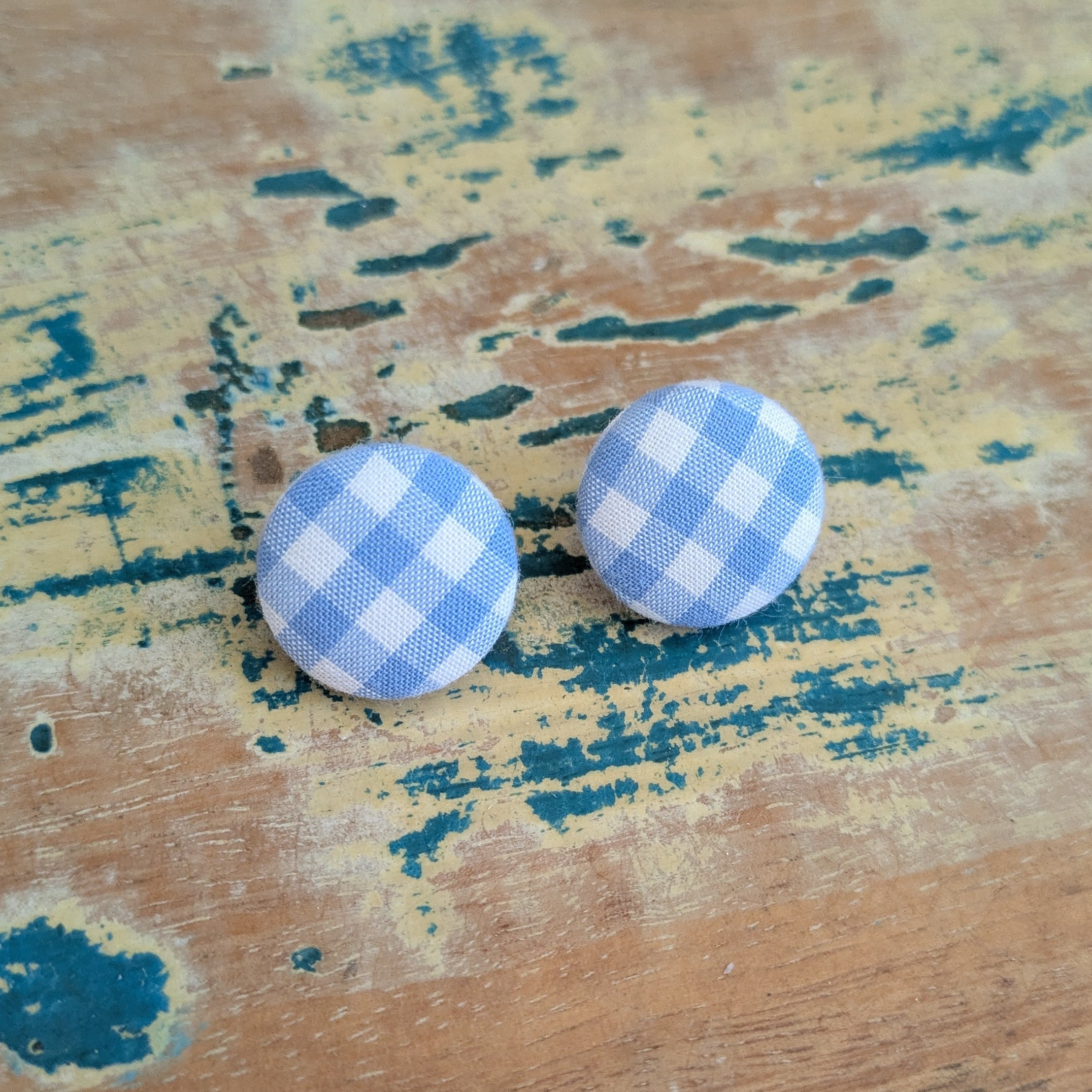 Gingham Button stud earrings